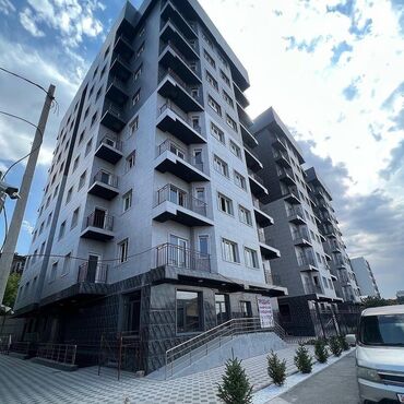 сдаю квартиру долгосрочное цум гум дордой плаза рядом: 1 бөлмө, 31 кв. м, Элитка, 7 кабат, Дизайнердик ремонт