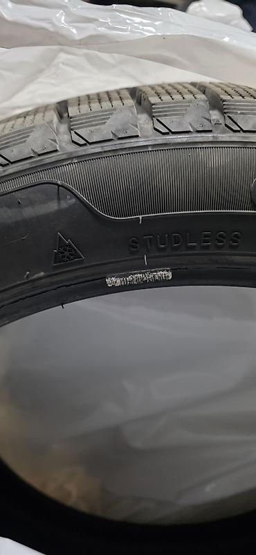 Шины 275 / 40 / R 21, Зима, Новый, Комплект, Легковые, Китай, RoadX