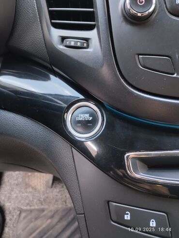 Chevrolet: Chevrolet Orlando: 2017 г., 2 л, Автомат, Газ, Минивэн at lalafo.kg — 5 Chevrolet: Chevrolet Orlando: 2017 г., 2 л, Автомат, Газ, Минивэн — 5