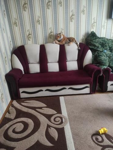 Комплекты диванов и кресел: Б/у, Диван-кровать, 2 кресла, С подъемным механизмом, Раскладной