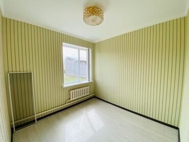 дом ак орго срочно: 100 кв. м, 3 бөлмө, Жертөлө, ороо, Забор, тосулган