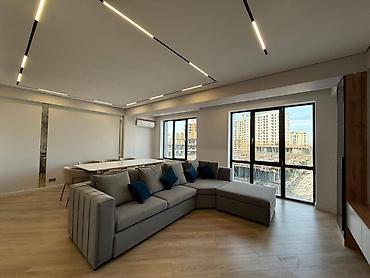 Продажа квартир: 3 комнаты, 133 м², Элитка, 8 этаж, Дизайнерский ремонт — 1