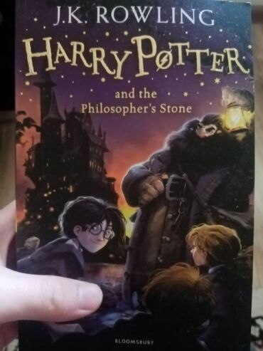 книга milk and honey: Продам книгу "Harry Potter and the Philosopher's stone". Книга на