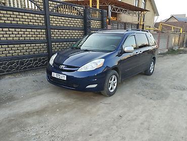 Toyota Sienna: 2006 г., 3.3 л, Автомат, Газ, Минивэн at lalafo.kg Toyota Sienna: 2006 г., 3.3 л, Автомат, Газ, Минивэн