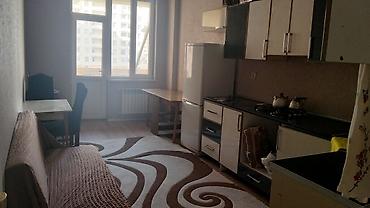 arenda restaran: SARAY MTK Sarı bina yola yaxın 2 otaqlı mənzil – mətbəx-studiya və — 2