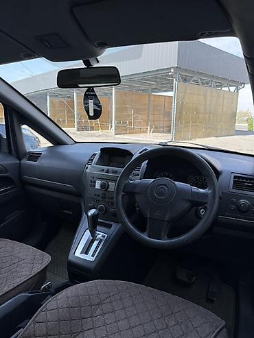 kirgiz auto: Opel Zafira Год выпуска: 2005 Объем: 2.2 Бензин КПП: автомат 7 местный — 7