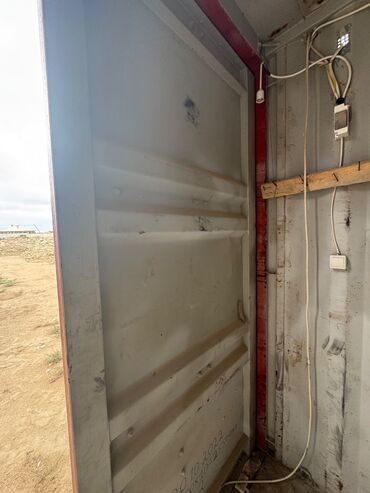 Digər tikinti materialları: Salam 12 metrelik 2 eded konteyner satilir Ikisi bir yerde -3200 manat — 3