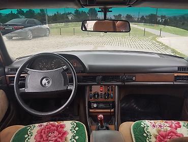 мерс w140: Mercedes-Benz S-Class W126, седан, бежевый цвет кузова. Основные — 5