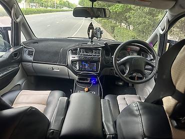 toyota prodo: Mitsubishi Delica: 2002 г., 3 л, Автомат, Бензин, Минивэн — 7