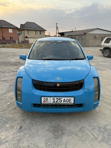срочно продаю в связи с переездом: Toyota WiLL: 2003 г., 1.5 л, Автомат, Бензин, Хэтчбэк