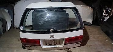 mark 2 90: Крышка багажника Toyota, 2000 г., Б/у, Оригинал — 2