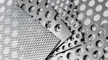 Фасадные панели: Перфориванные алюминиевые листы Рифленый алюминиевые листы Гладкие