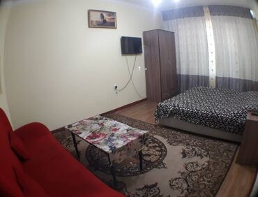 одну комнатную квартиру: 1 комната, 33 м², 105 серия, 3 этаж, Косметический ремонт