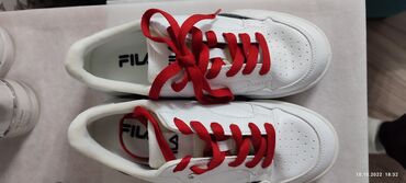 женские кроссовки fila fitness: Fila оригинал кожа новая 
37 размер