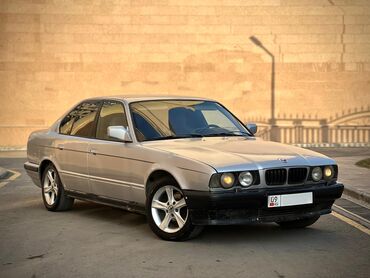 BMW: BMW 5 series: 1990 г., 2.5 л, Механика, Бензин, Седан