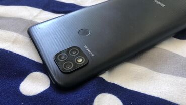 редми телефон бишкек: Смартфон Redmi черного цвета с текстурированной задней панелью