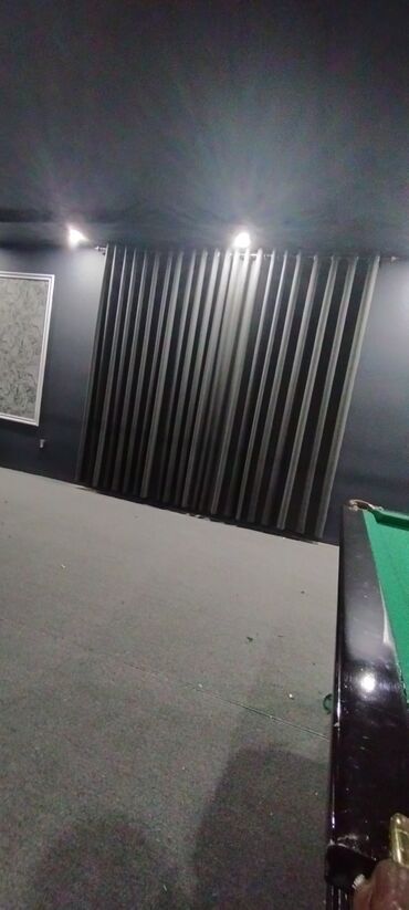 Шторы и занавески: Ош базарында арзан баада шторалар сатылып жатат.Большой — 19