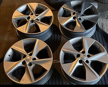 подножки на рав 4: R18 Toyota Camry XV50 — 1