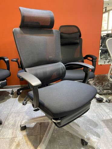 кресло для кабинета: Кресло руководителя, Офисное, Новый