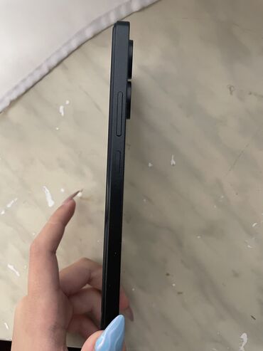 телефон fly q120 tv: Xiaomi Redmi 13C, 128 ГБ, цвет - Черный, 
 Отпечаток пальца, Кнопочный, Face ID