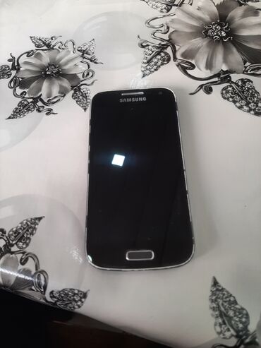 s4 qiymeti: Samsung Galaxy S4 Mini Plus | İşlənmiş | 16 GB | rəng - Qara | Düyməli, İki sim kartlı