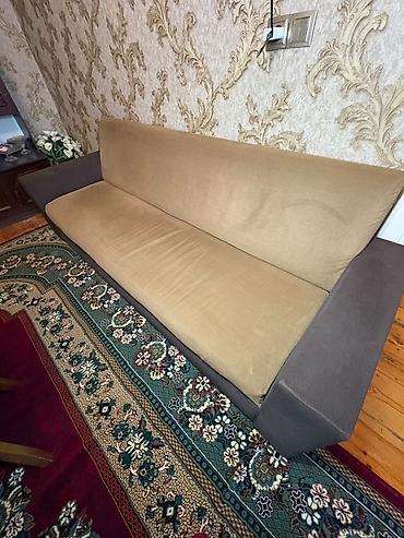 bravo divan: Mebel: yumşaq mebel dəsti 

Xüsusiyyətlər:
1divan 2kreslo — 2