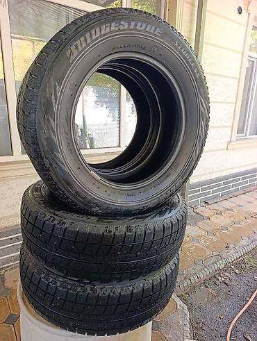 snos 385: Bridgestone Blizzak Revo GZ — комплект зимних шин без шипов — 2