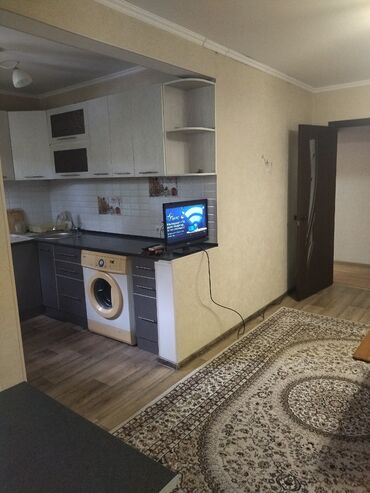 Посуточная аренда квартир: 3 комнаты, Душевая кабина, Кондиционер, Парковка — 5