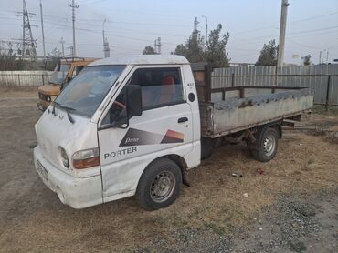 Легкий грузовой транспорт: Легкий грузовик, Hyundai, Стандарт, 2 т, Б/у
