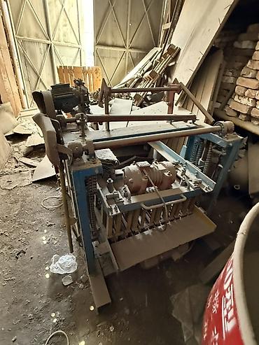 станок пескаблока: Комплект оборудования для производства пескоблоков Состав: - — 3