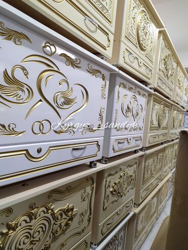 Сундуки: Сундук, Новый, Для приданого невесты, Дерево — 8