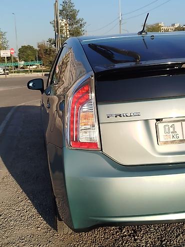 corolla s: Toyota Prius: 2014 г., 1.8 л, Автомат, Гибрид, Хэтчбэк — 8
