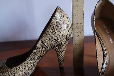 Туфли: Кожаные туфли Kurt Geiger 39размер с открытым носиком указанный — 27