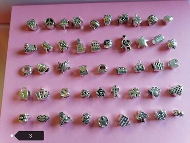 Privesci za nakit: Privesci pandora Cena 900din/kom — 6