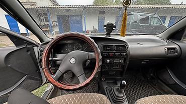 Транспорт: Nissan Primera: 1992 г., 2 л, Механика, Бензин, Универсал — 7