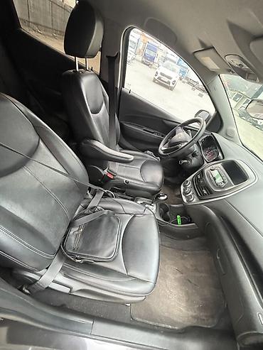 sp 4: Chevrolet Spark: 2016 г., 1 л, Вариатор, Бензин, Хэтчбэк — 6