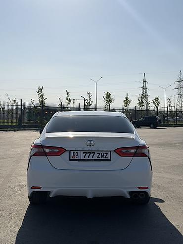 5: Toyota Camry: 2018 г., 2.5 л, Автомат, Бензин, Седан — 5