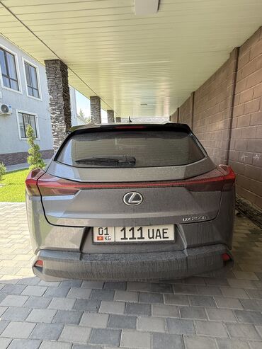 авто в рассрочку в бишкеке без процентов: Lexus : 2019 г., 2.5 л, Автоматтык, Гибрид, Хетчбек