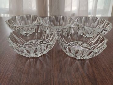 Konfet qabları: Хрустальные конфетницы, большие вазы для фрукт, креманки. каждая в -da lalafo.az — 8 Konfet qabları: Хрустальные конфетницы, большие вазы для фрукт, креманки. каждая в — 8