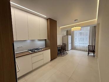 Продажа квартир: 3 комнаты, 105 м², Асанбай мкр 10 этаж — 8