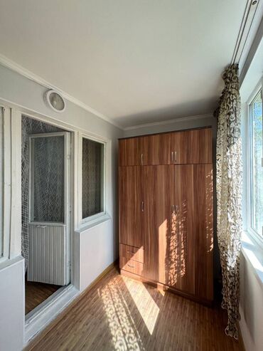 Продажа квартир: 1 комната, 34 м², 104 серия, 3 этаж, Евроремонт