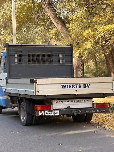 210 4.3: Легкий грузовик, Mercedes-Benz, Дубль, 3 т, Б/у — 8