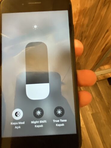 Apple iPhone: IPhone SE 2020, 64 GB, Barmaq izi