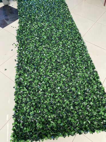 Digər döşəmə materialları: 🌿 Divarlar danışa bilməz… Amma bizim yaşıl hasarlar danışır! 💬 ⠀ 🏡