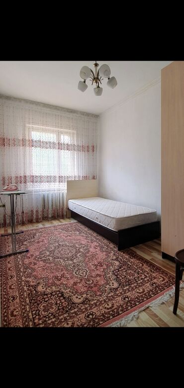 манаса московская: 3 комнаты, Собственник, Без подселения, С мебелью полностью