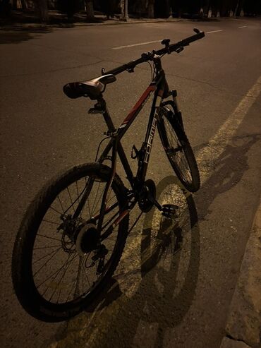 İdman velosipedləri: İşlənmiş Dağ velosipedi 26", sürətlərin sayı: 21, Ünvandan götürmə — 33