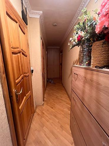qurtulus 93 evler: 3 otaqlı mənzil – geniş və işıqlı planlama - Otaqlar: iri qonaq — 10
