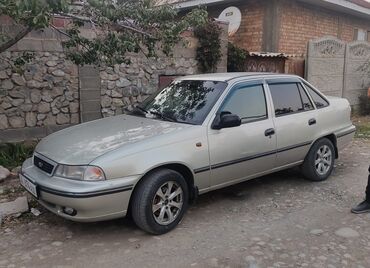 Daewoo: Daewoo Nexia: 2006 г., 1.5 л, Механика, Бензин, Седан