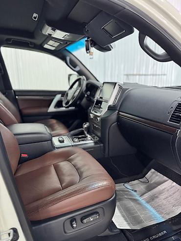 Toyota: Toyota Land Cruiser: 2019 г., 5.7 л, Автомат, Бензин, Внедорожник — 8