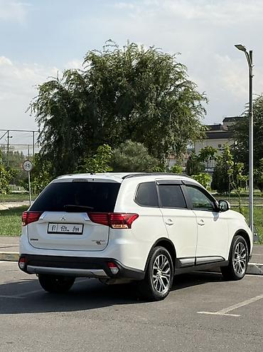 митсубиси аутлендр: Mitsubishi Outlander: 2016 г., 2.4 л, Вариатор, Бензин, Кроссовер — 6